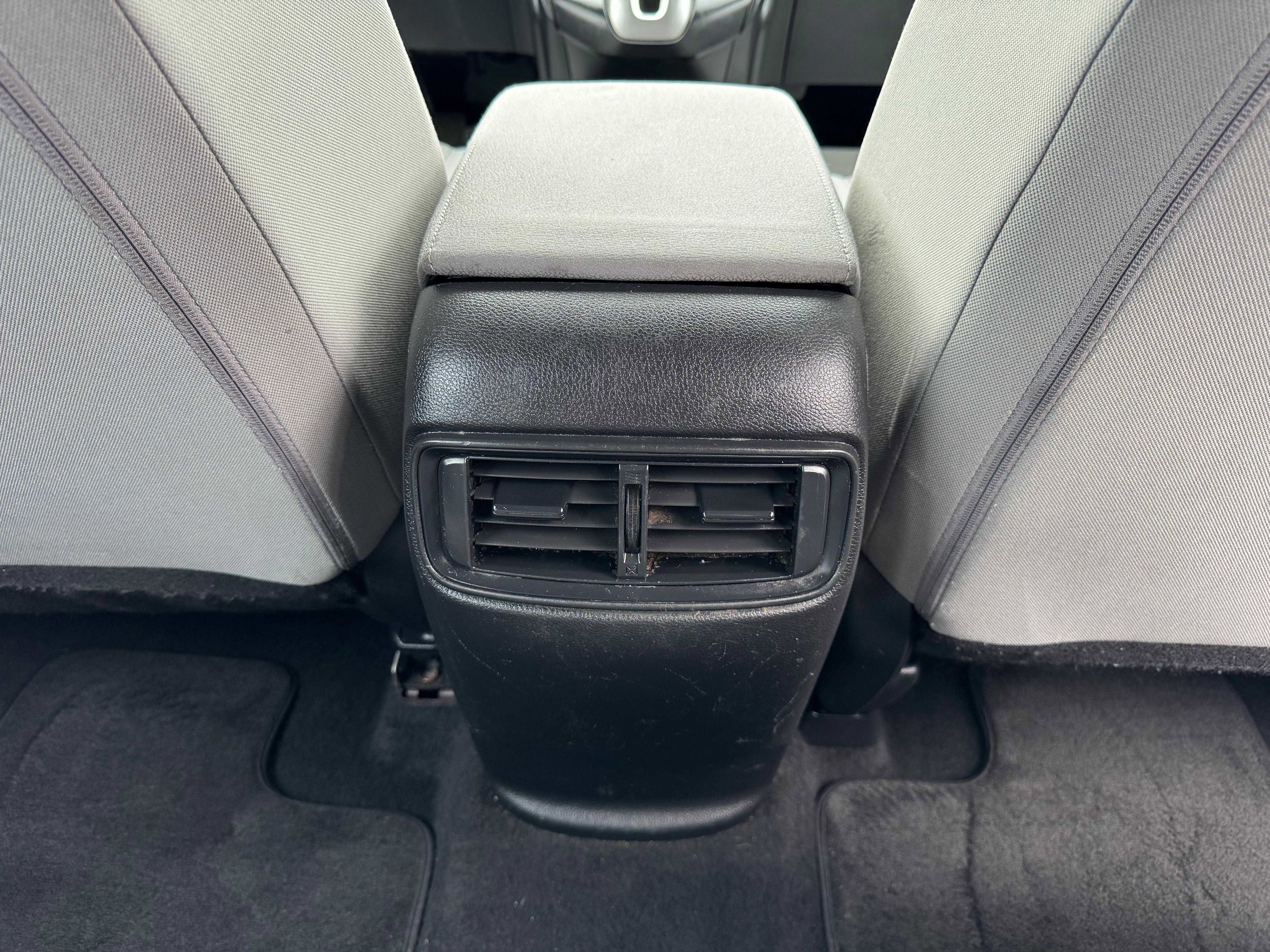 Vehicle image 41 of 63
