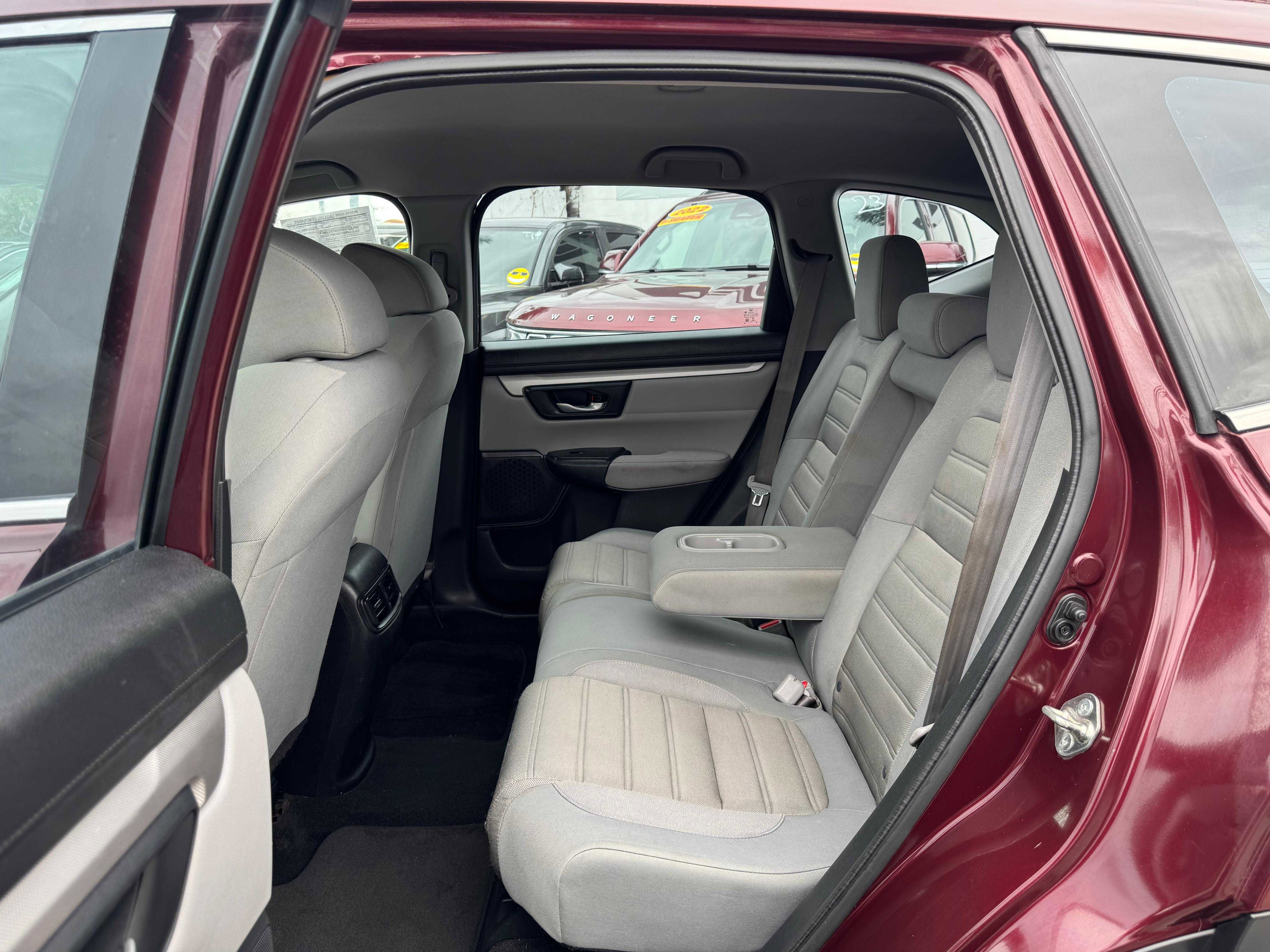 Vehicle image 34 of 63