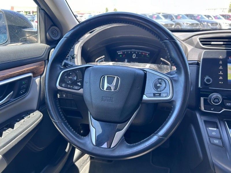 Vehicle image 12 of 24
