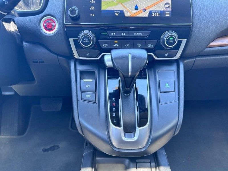 Vehicle image 23 of 24