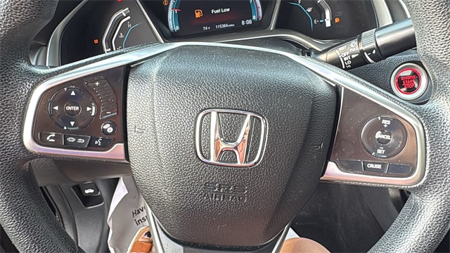 Vehicle image 16 of 30