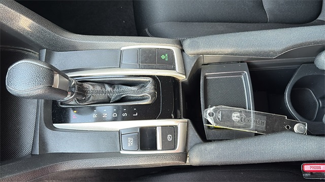 Vehicle image 29 of 30