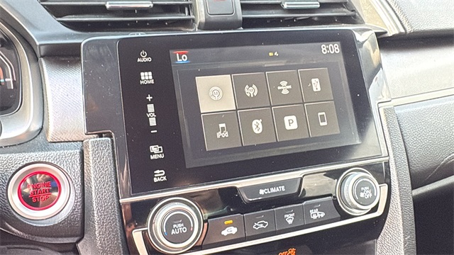 Vehicle image 25 of 30