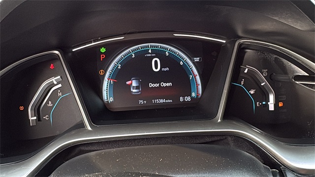 Vehicle image 17 of 30