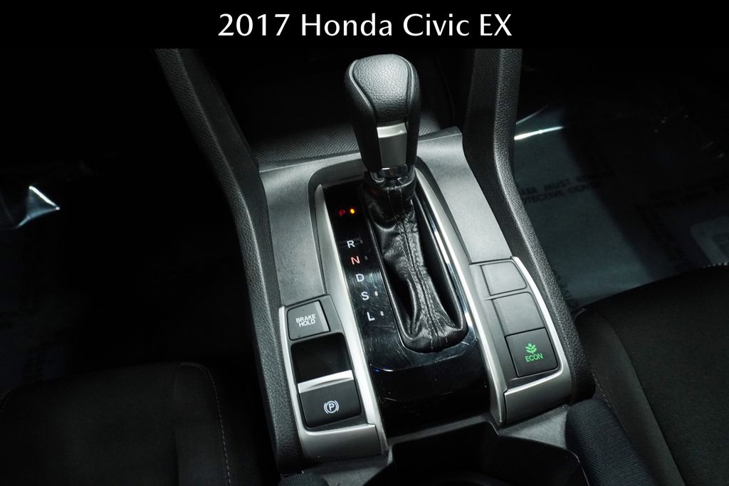 Vehicle image 20 of 22