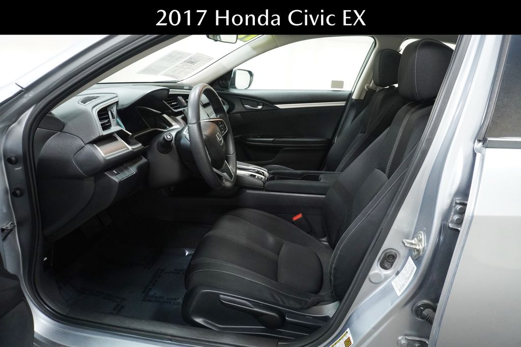 Vehicle image 12 of 22