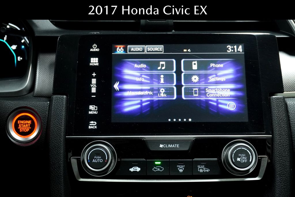 Vehicle image 17 of 22