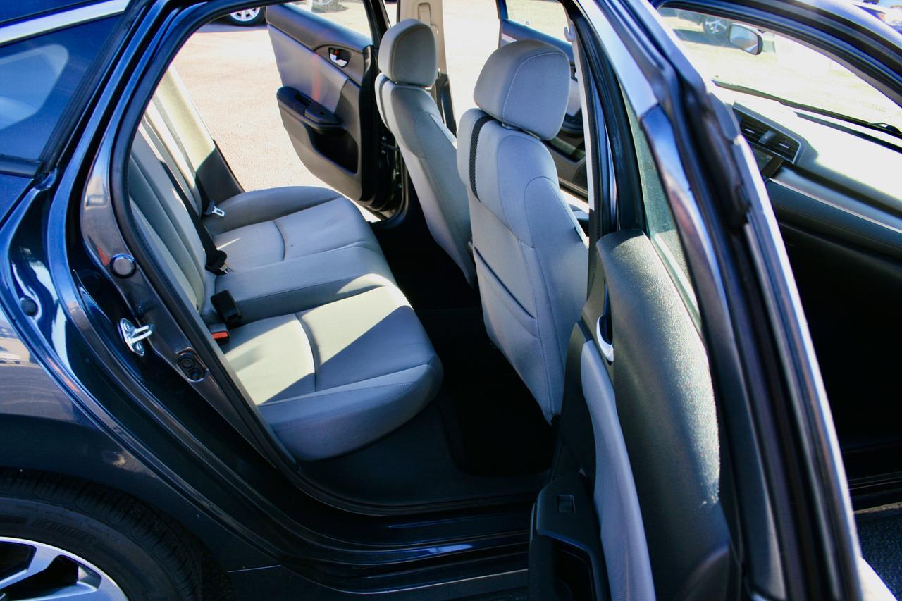 2017 Honda Civic EX Image 3 of 11