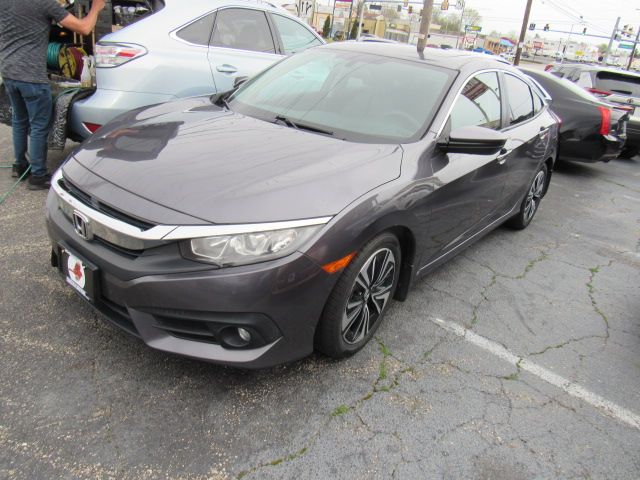 Vehicle image 1 of 18