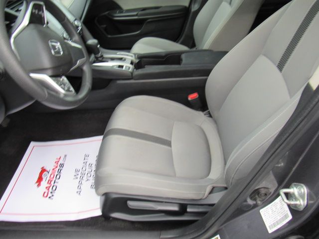 Vehicle image 10 of 18