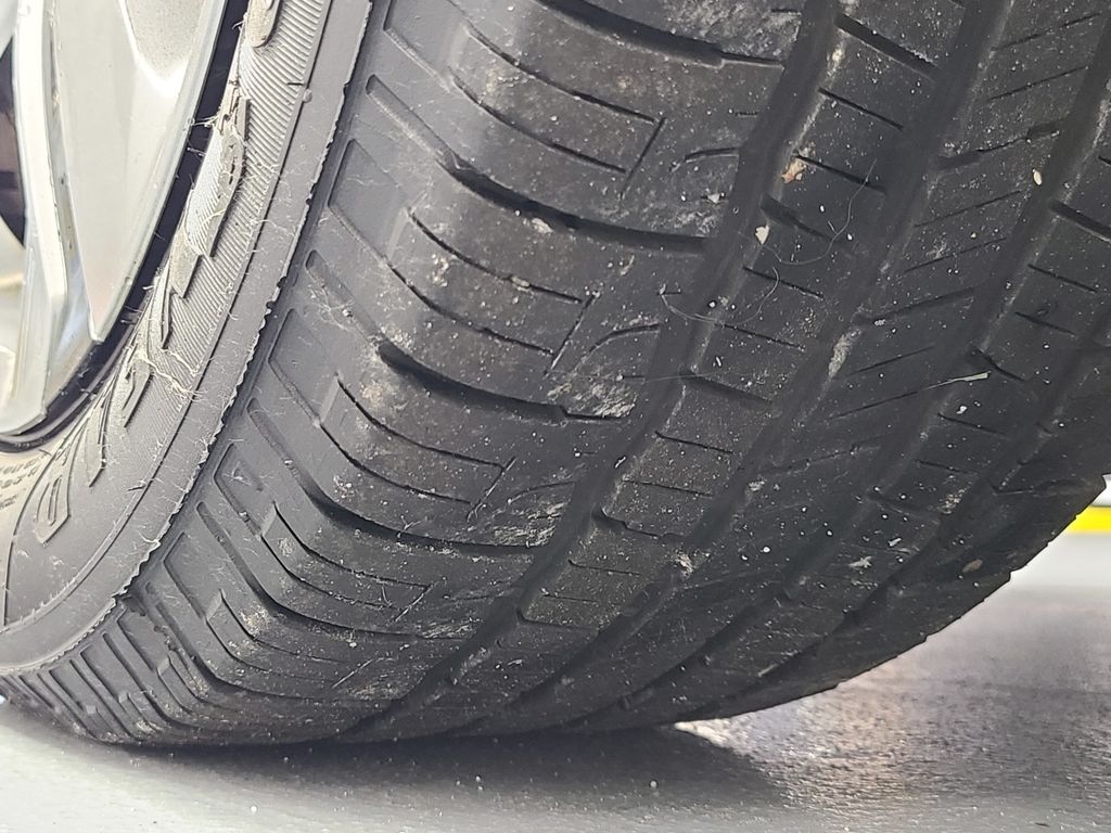 Vehicle image 15 of 38