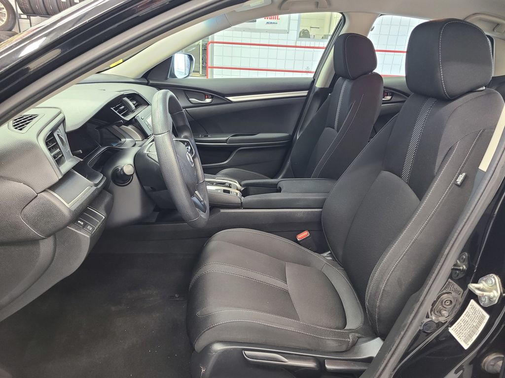 Vehicle image 17 of 38