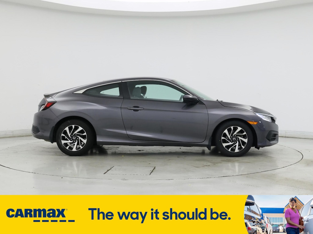 Vehicle image 4 of 27