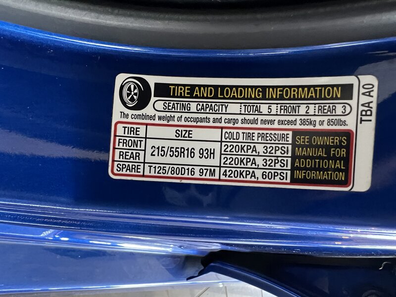 Vehicle image 31 of 33