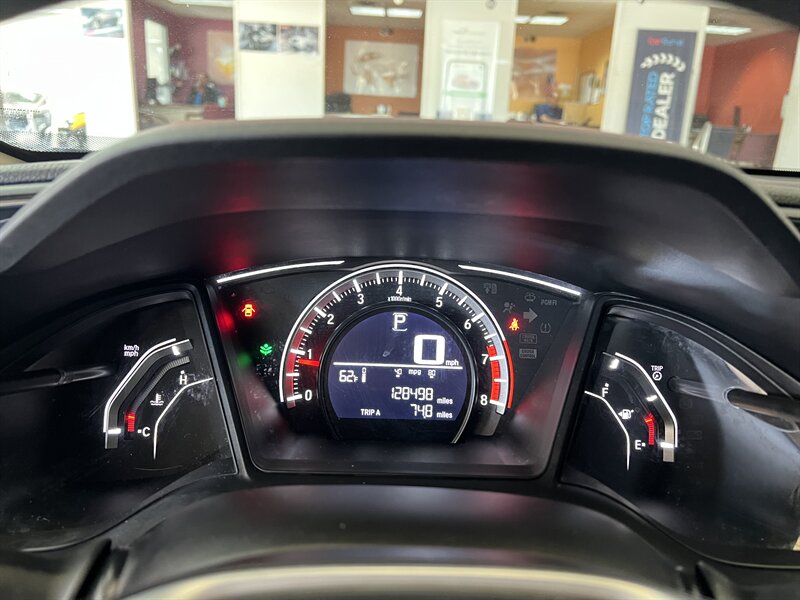 Vehicle image 13 of 33