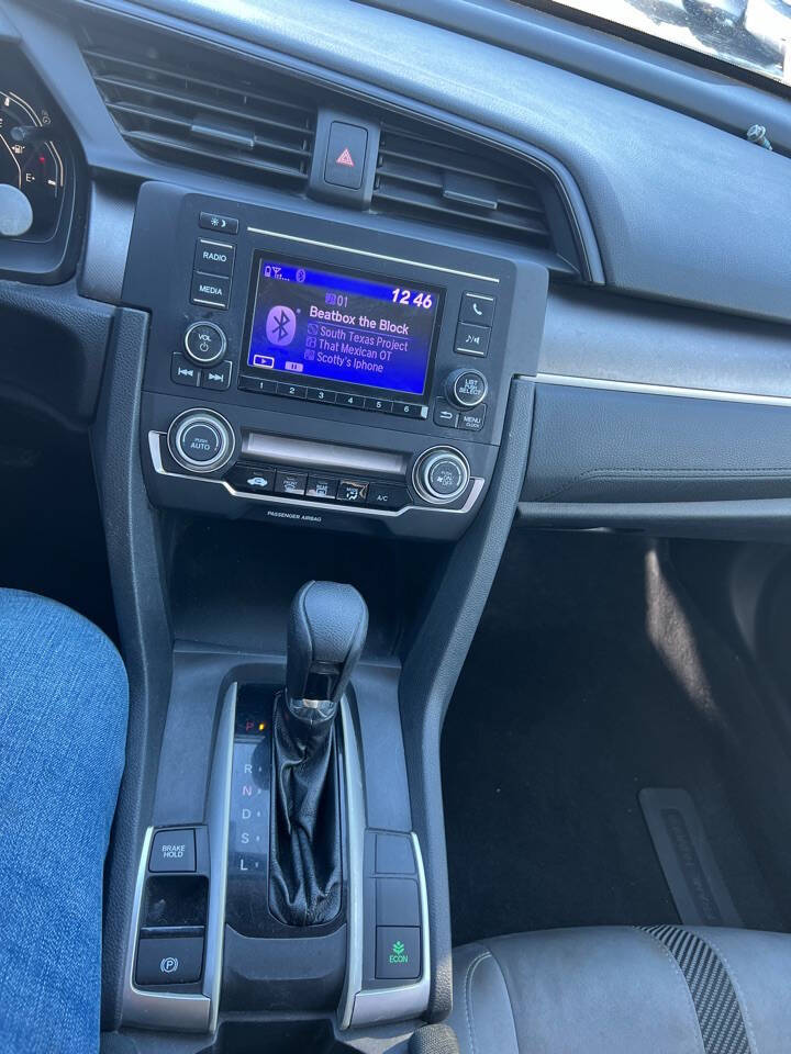 Vehicle image 23 of 23
