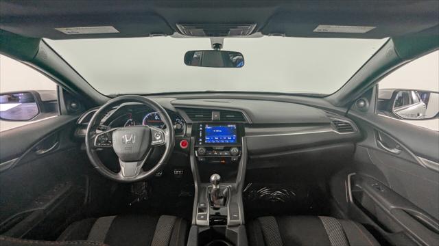 Vehicle image 17 of 35