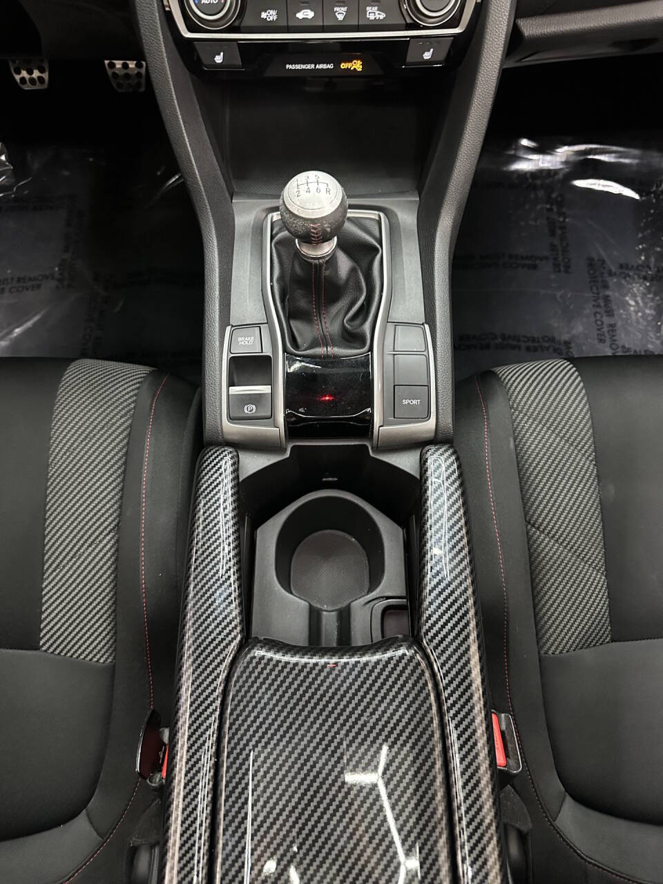 Vehicle image 26 of 31