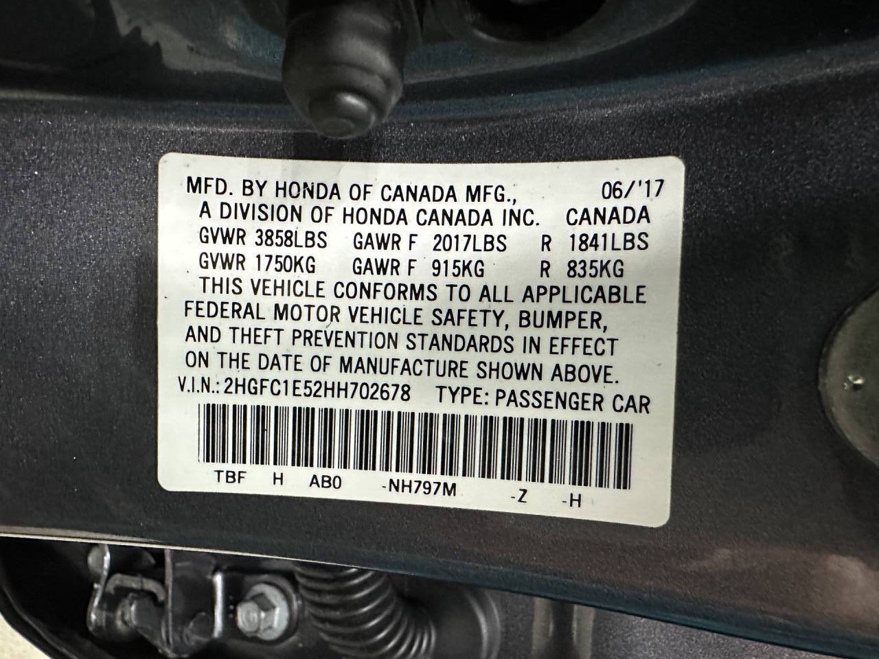 Vehicle image 30 of 31