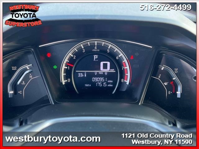 Vehicle image 17 of 34