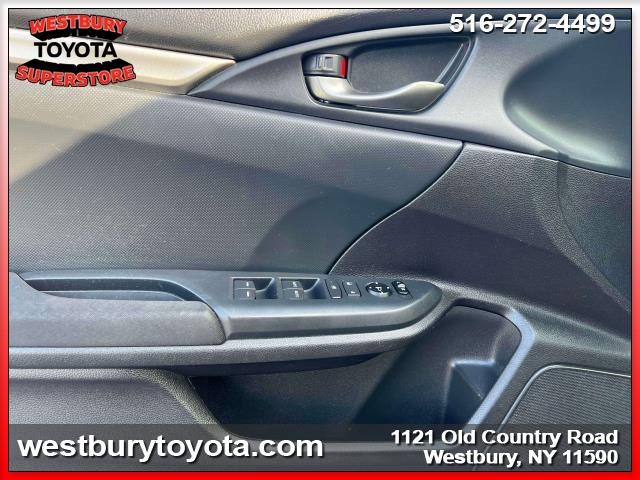 Vehicle image 13 of 34