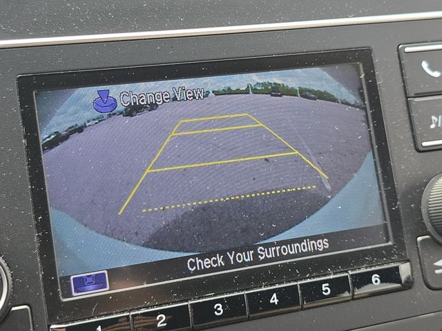 Vehicle image 19 of 32