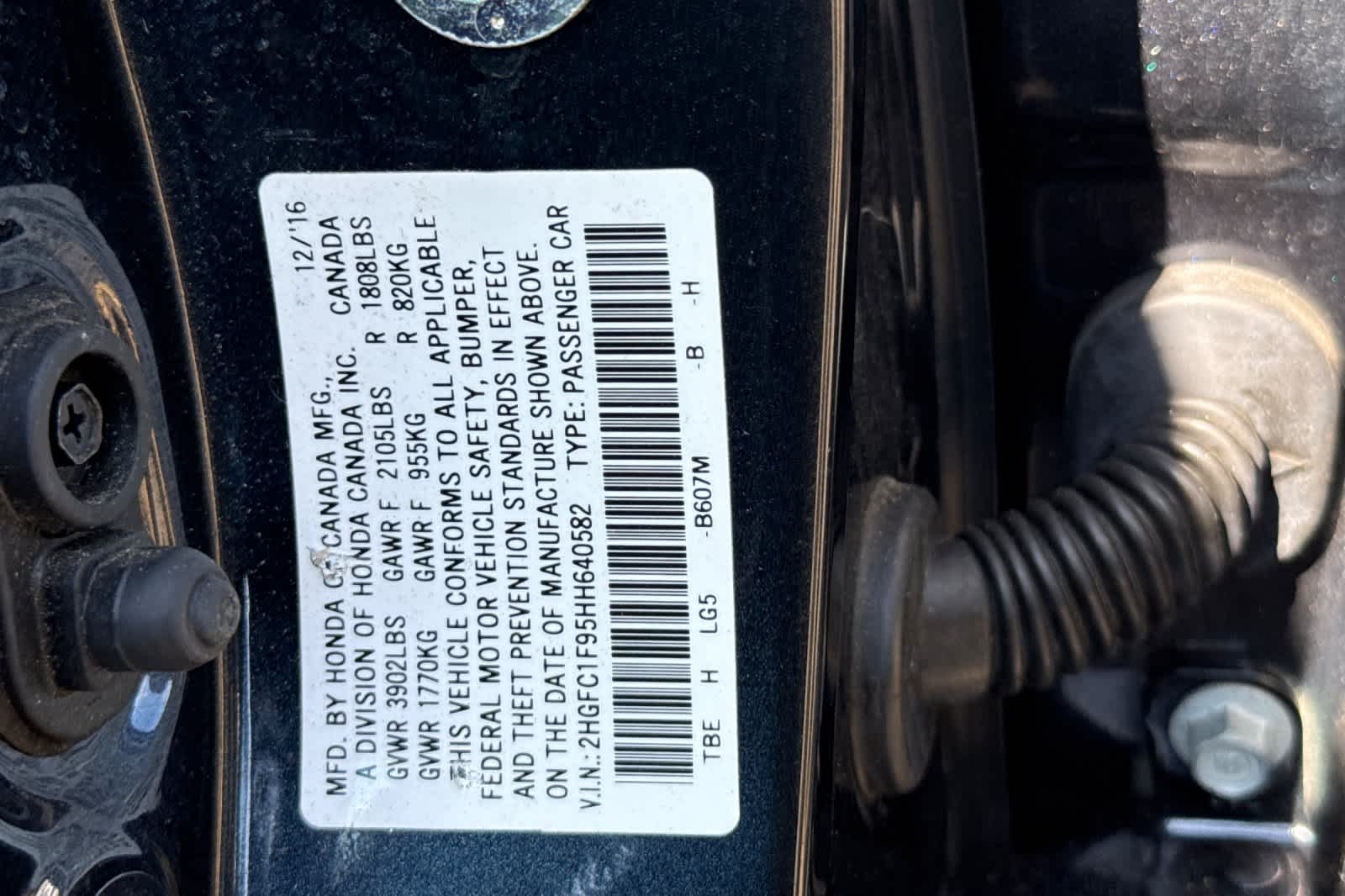 Vehicle image 24 of 29