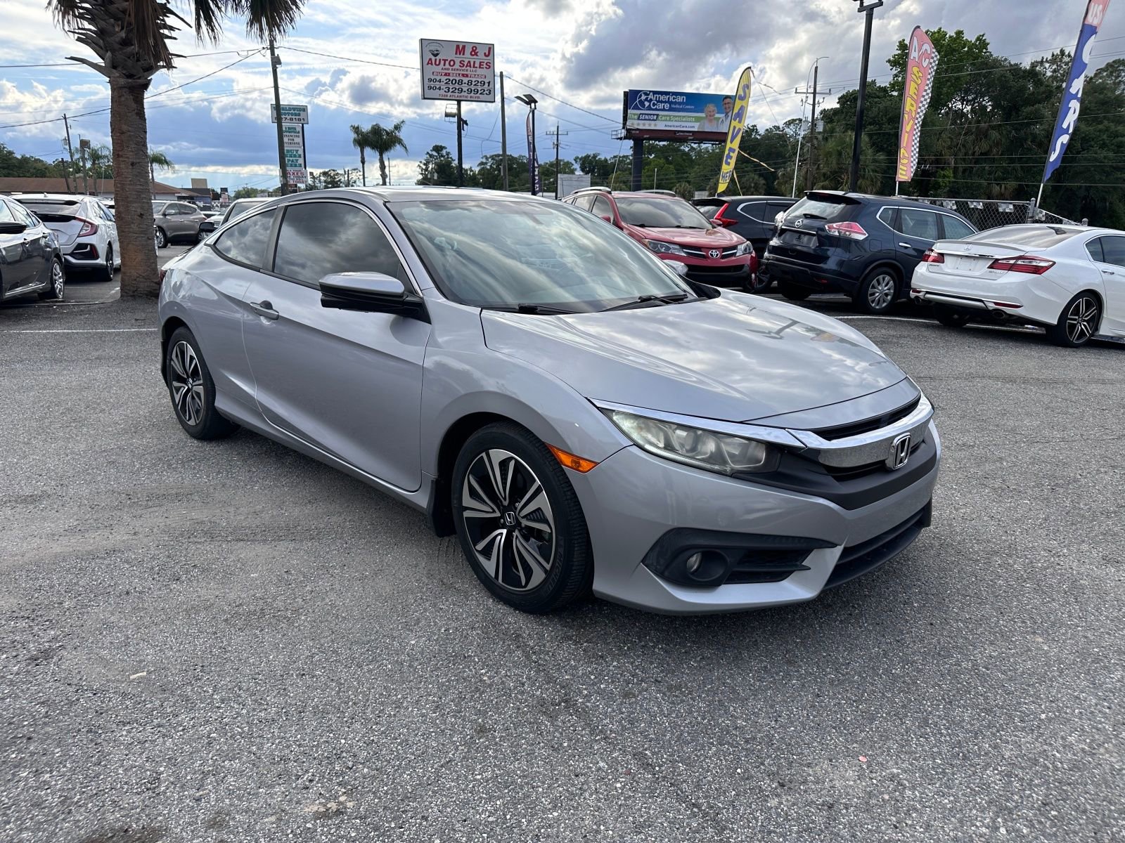 Vehicle image 3 of 20