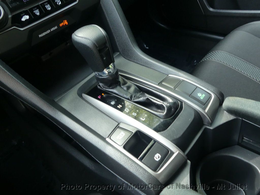 Vehicle image 39 of 44
