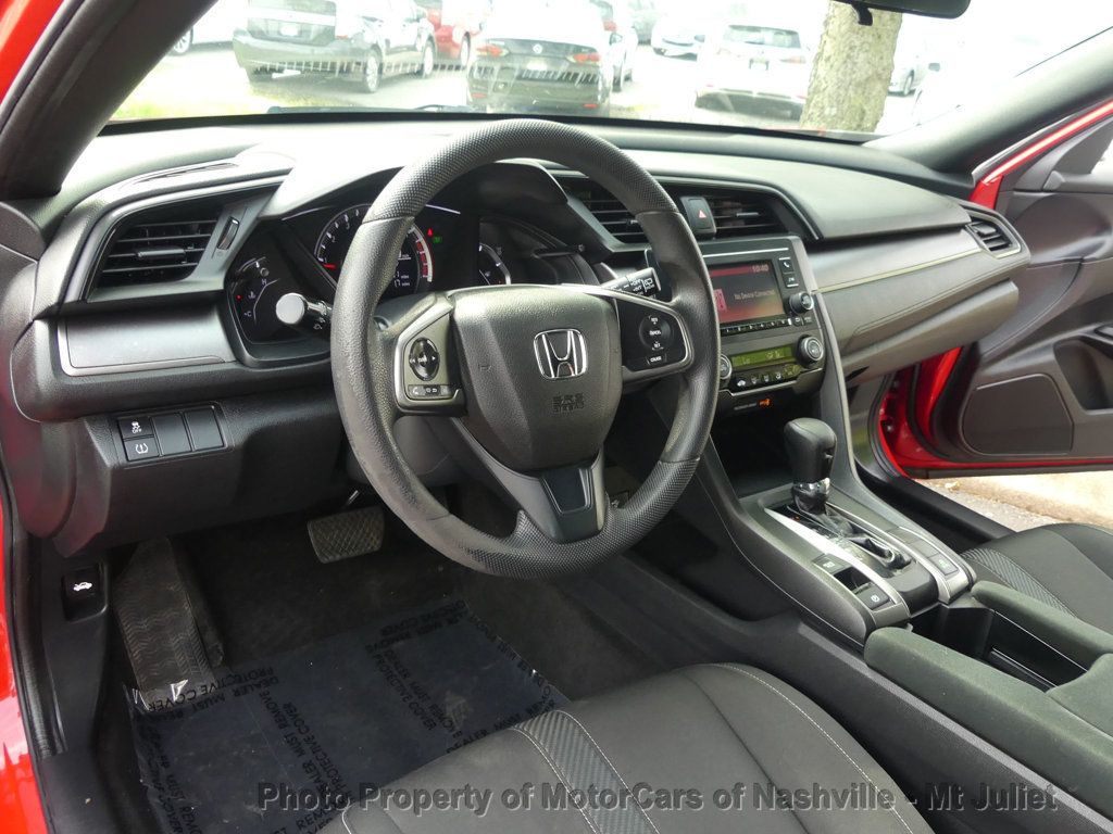 Vehicle image 26 of 44