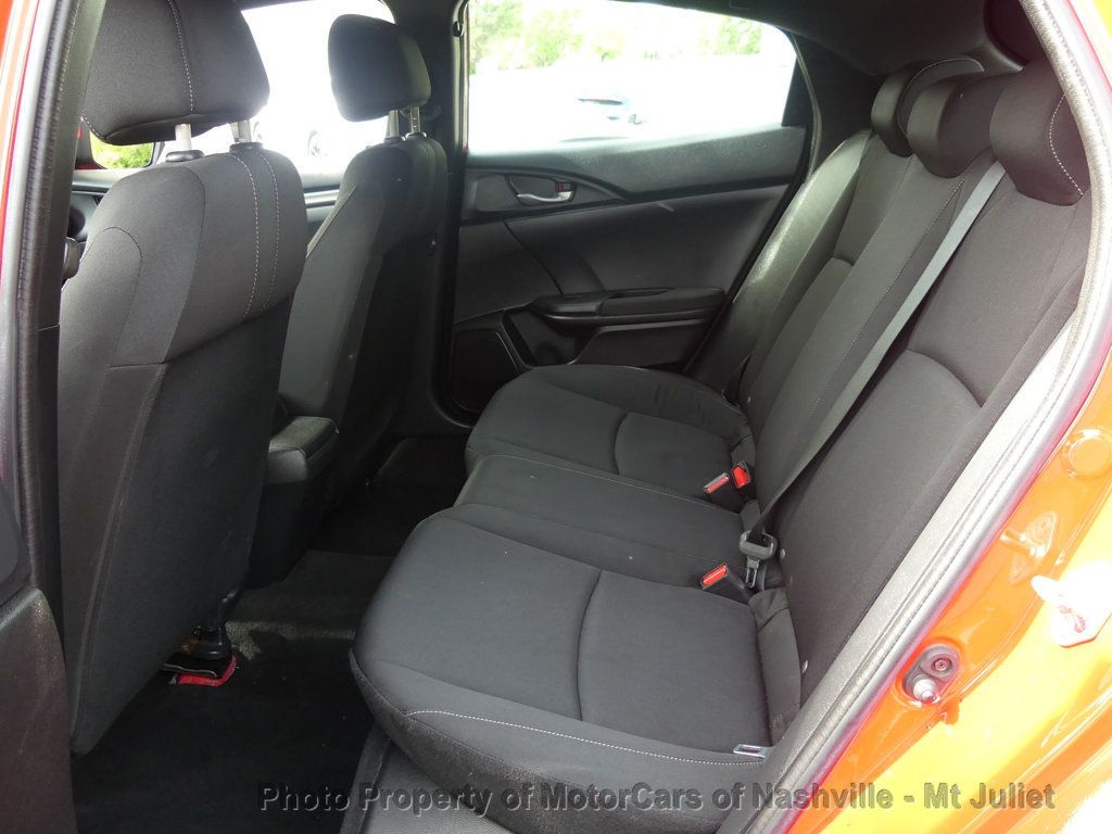 Vehicle image 24 of 44