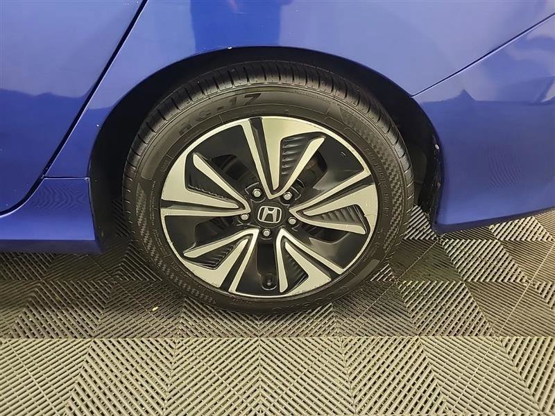 2017 Honda Civic EX-L Image 3 of 8