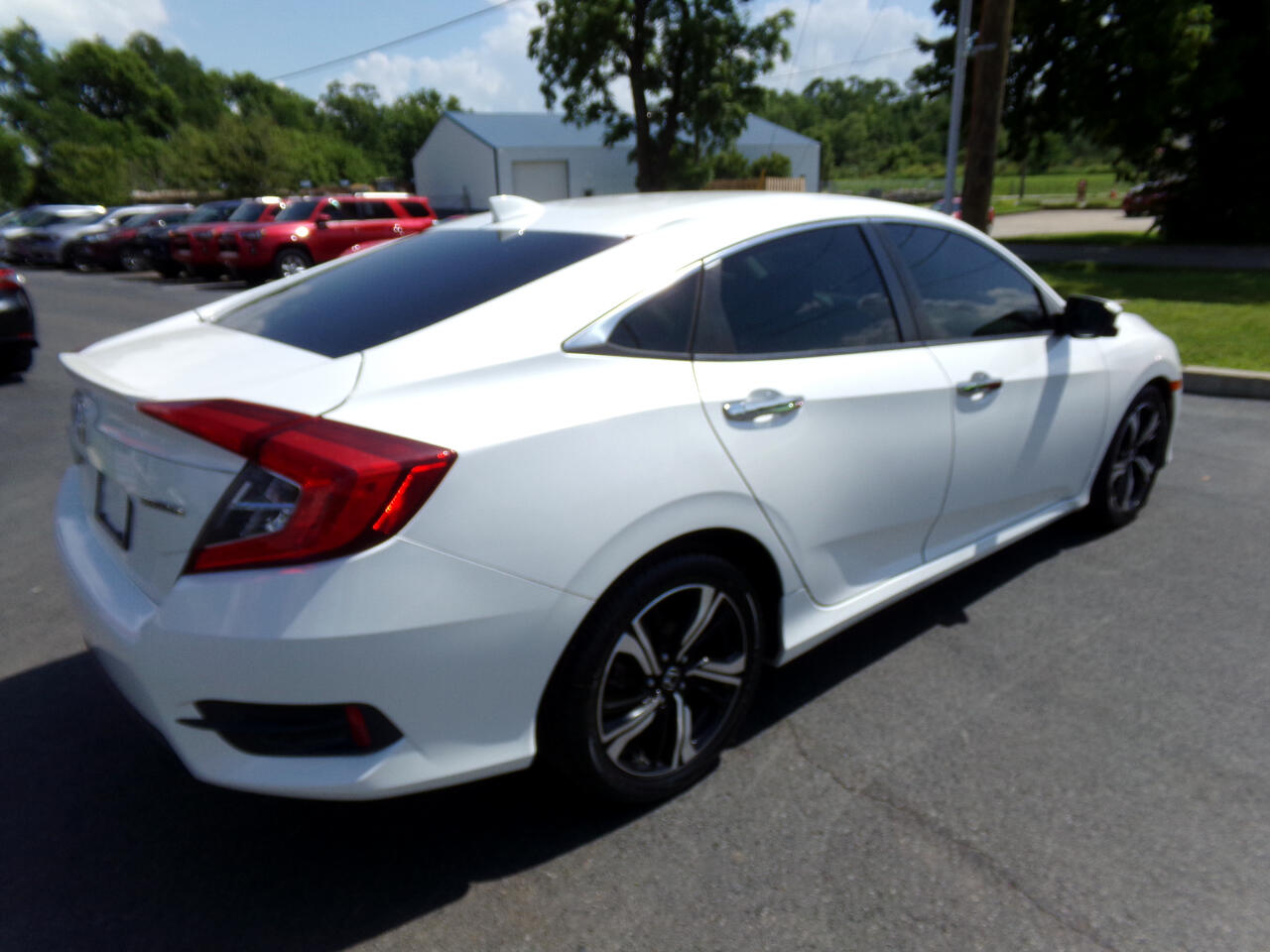 Vehicle image 5 of 18
