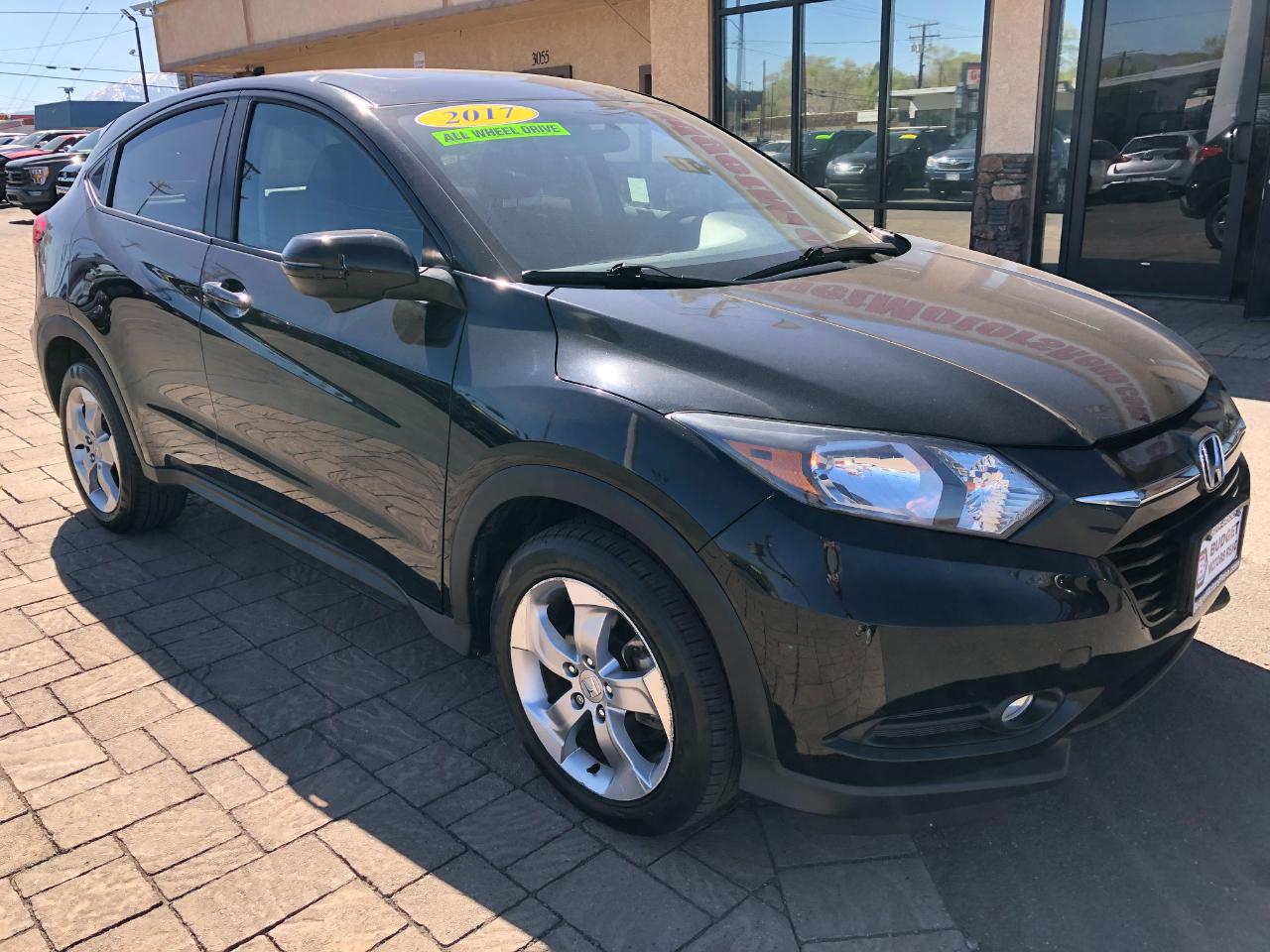 2017 Honda HR-V EX Image 2 of 29