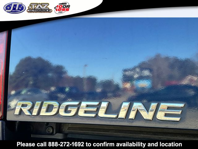 Vehicle image 11 of 24