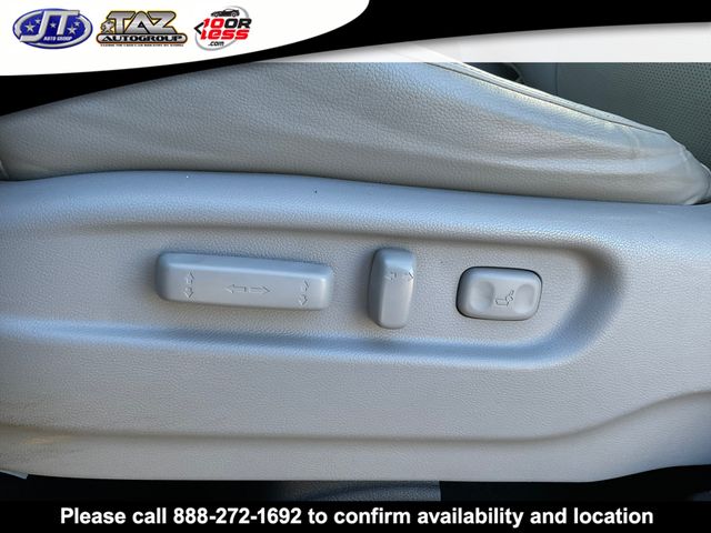 Vehicle image 15 of 24