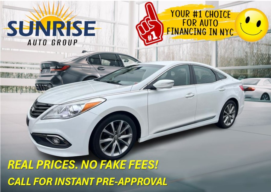 2017 Hyundai Azera Base Image 1 of 32
