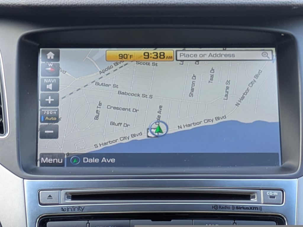 Vehicle image 17 of 31