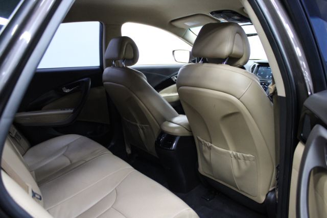 Vehicle image 24 of 27