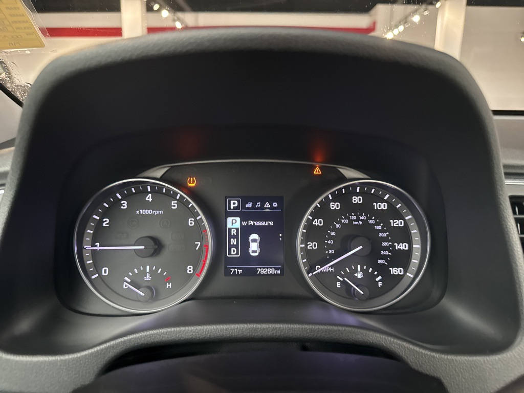 Vehicle image 9 of 39
