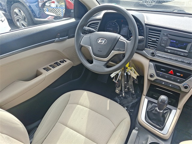 2017 Hyundai Elantra SE Image 21 of 31