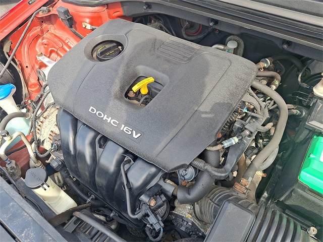 2017 Hyundai Elantra SE Image 13 of 31