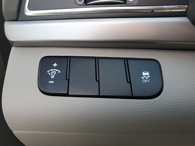 2017 Hyundai Elantra SE Image 24 of 30