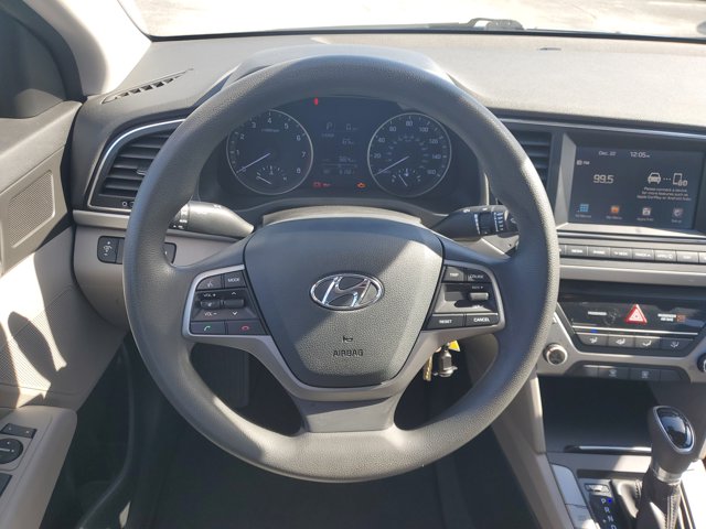 2017 Hyundai Elantra SE Image 30 of 30