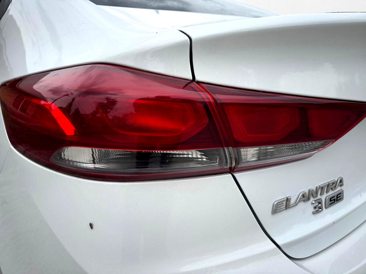 Vehicle image 26 of 27