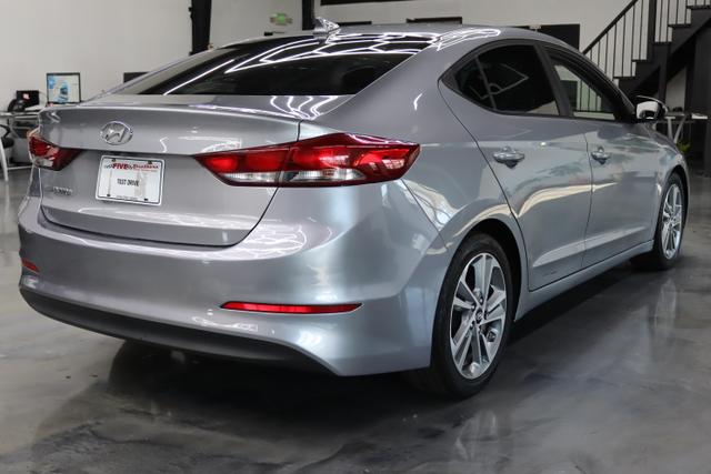 Vehicle image 4 of 27