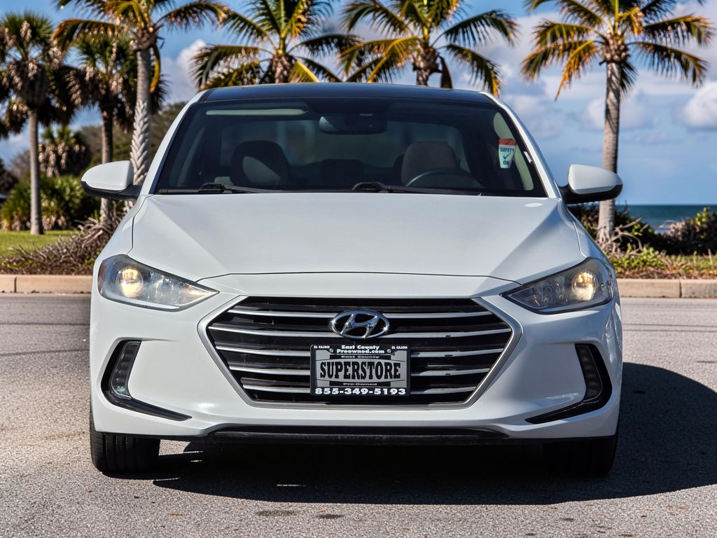 2017 Hyundai Elantra Value Edition Image 3 of 19