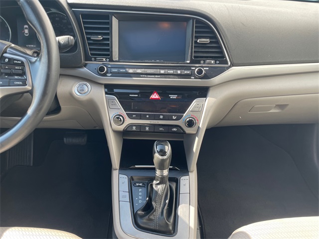 Vehicle image 15 of 15