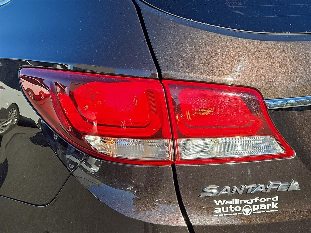 2017 Hyundai Santa Fe SE Image 29 of 30