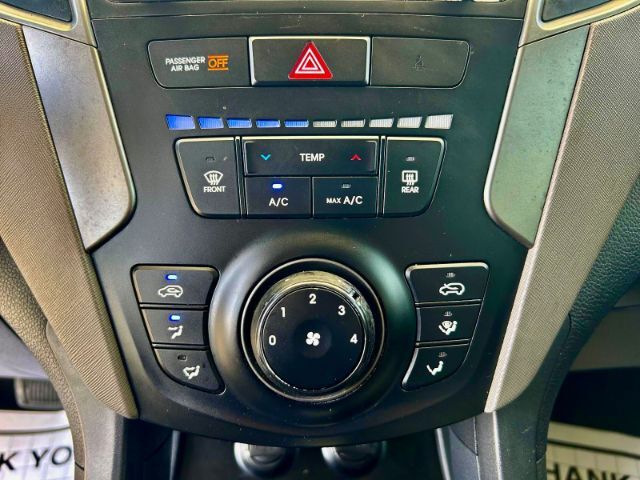 Vehicle image 10 of 10